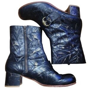 Gee WaWa Anthropologie Distressed Black & Gold Lava Ankle Boots Boho Steampunk